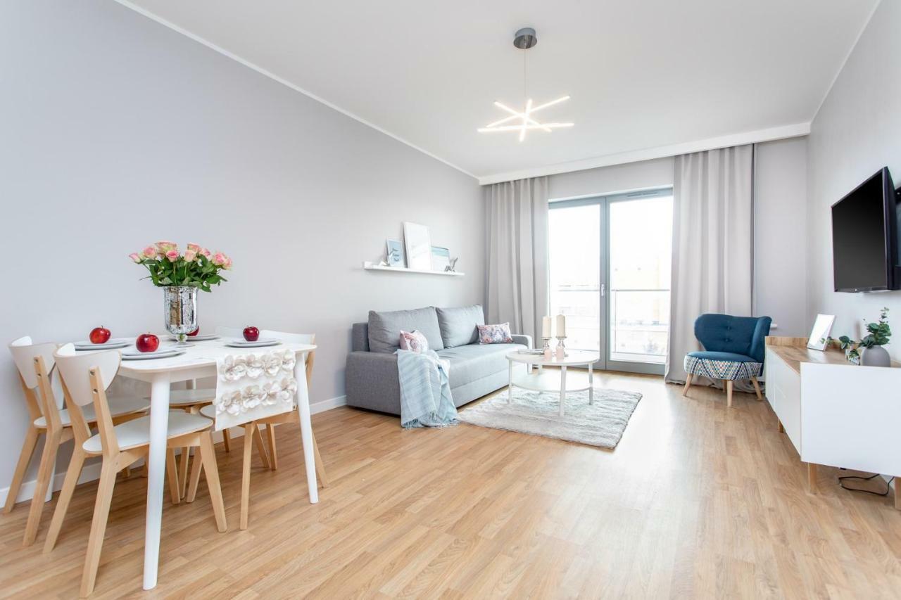 Seaside Beach Przy Plazy - Parking - Praia Apartments - Ergo Polsat Plus Arena Gdansk Exterior photo